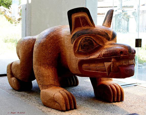 Bear Sculpture - Bill Reid