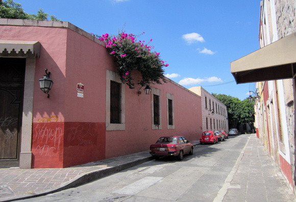 2011 - Rue donnant sur la Calzada
