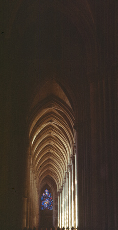 Cathédrale de Reims - Perspective sur voûte gothique