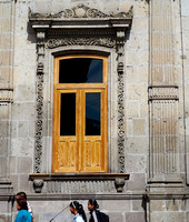 Morelia - Une des nombreuses fenêtres du bureau de poste