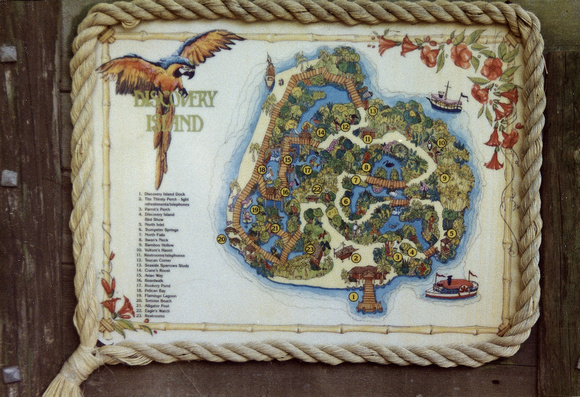 Carte de Discovery Island