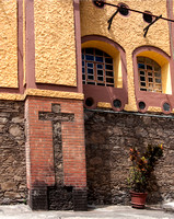 Un aperçu de la "Fabrica antigua". -- An insight into the "Fabrica Antigua".