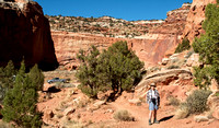 Comme je me sens petite dans cette immensité ! -- How small I feel in this expanse!